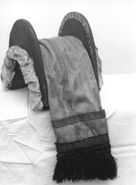 accessorio di statuetta da presepio - PRODUZIONE GENOVESE (SEC. XVIII, SEC. XIX)