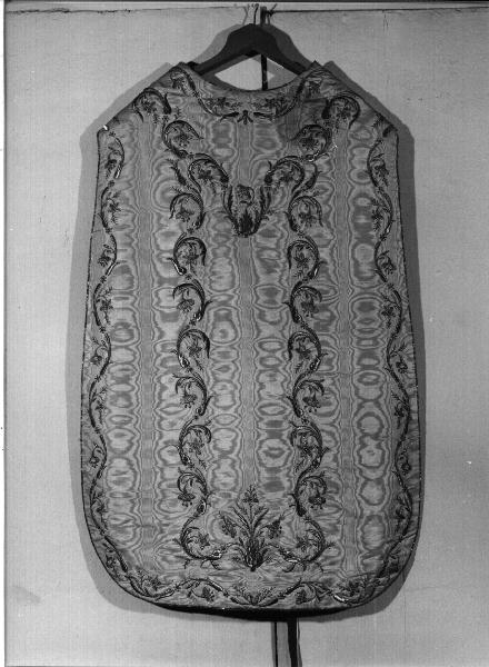 motivi decorativi floreali (pianeta, elemento d'insieme) - manifattura genovese (prima metà secc. XVIII/ XIX, sec. XX)