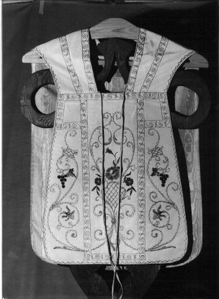 motivi decorativi floreali (pianeta, elemento d'insieme) - manifattura ligure (secc. XIX/ XX)