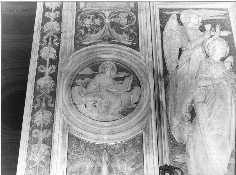 San Giovanni Evangelista (rilievo, elemento d'insieme) - bottega ligure (ultimo quarto sec. XIX)
