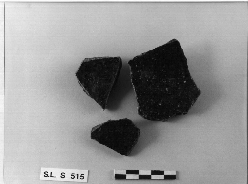 PENTOLA/ TRE FRAMMENTI - MANNONI 43 (SEC. XV)