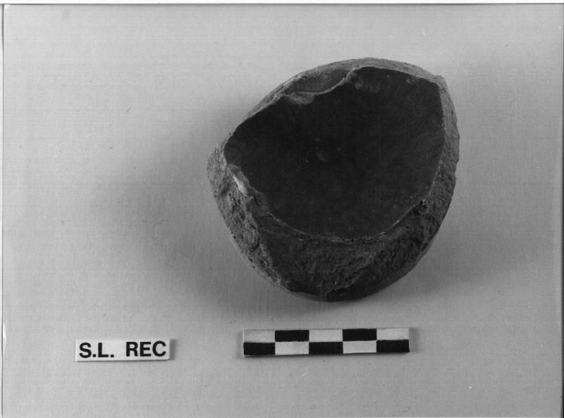 BACINO, frammento (SEC. XII/ XV)