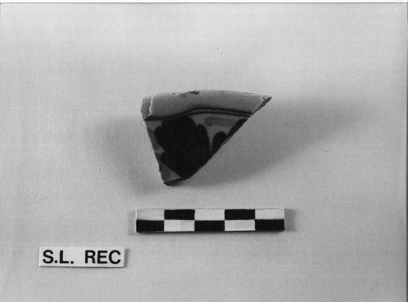 PIATTO, frammento (SEC. XVI)