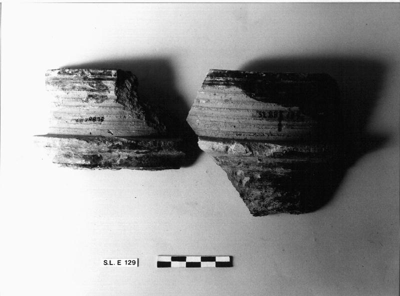 TUBI FITTILI/ DUE FRAMMENTI PERTINENTI (secc. XVII/ XVIII)