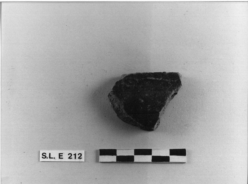 PENTOLA - MANNONI 43, frammento (secc. XV/ XVI)