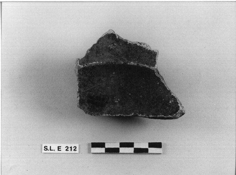 PIATTO, frammento (secc. XIV/ XV)