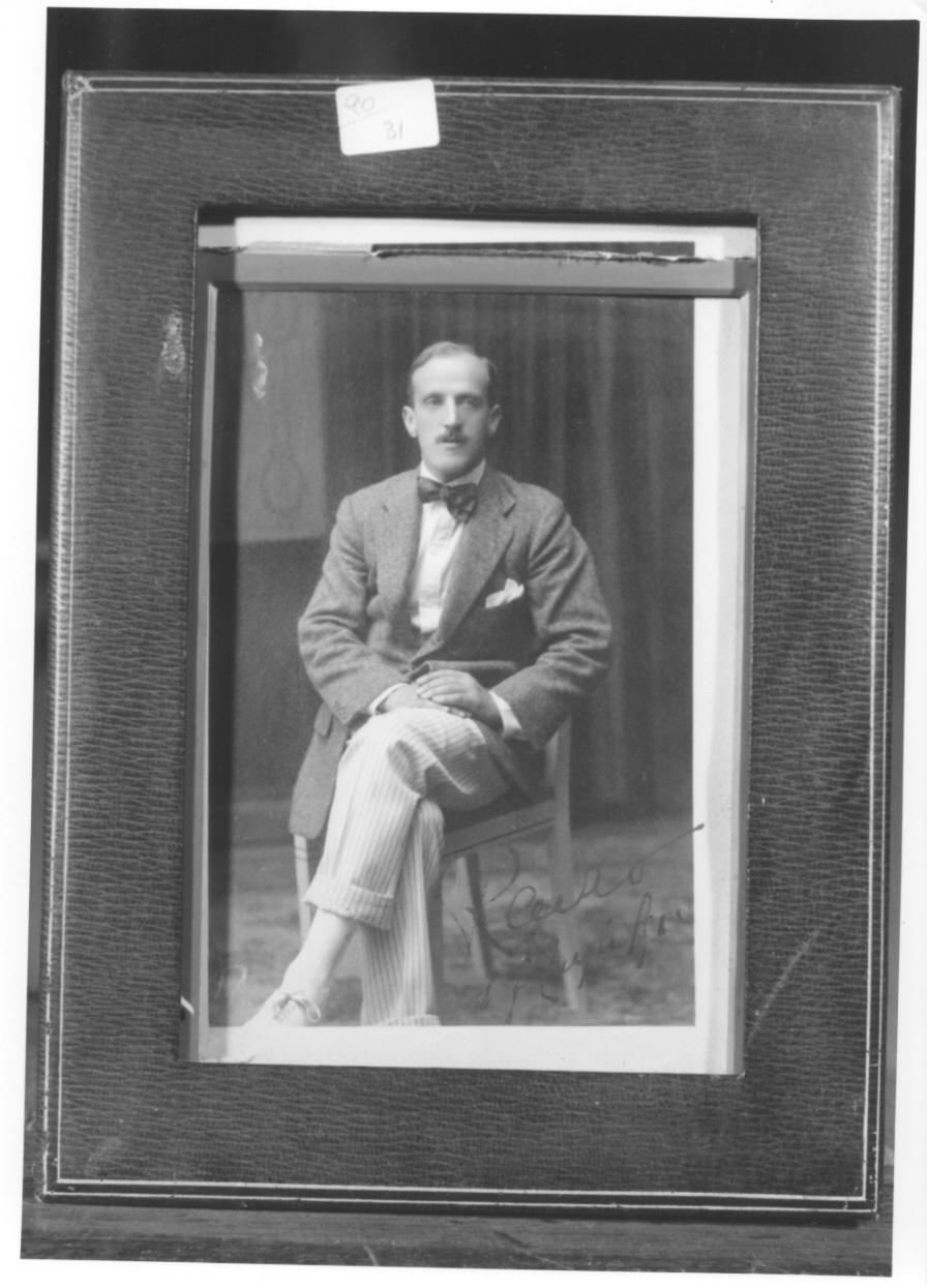 portaritratti, opera isolata - ambito piemontese (inizio sec. XX)