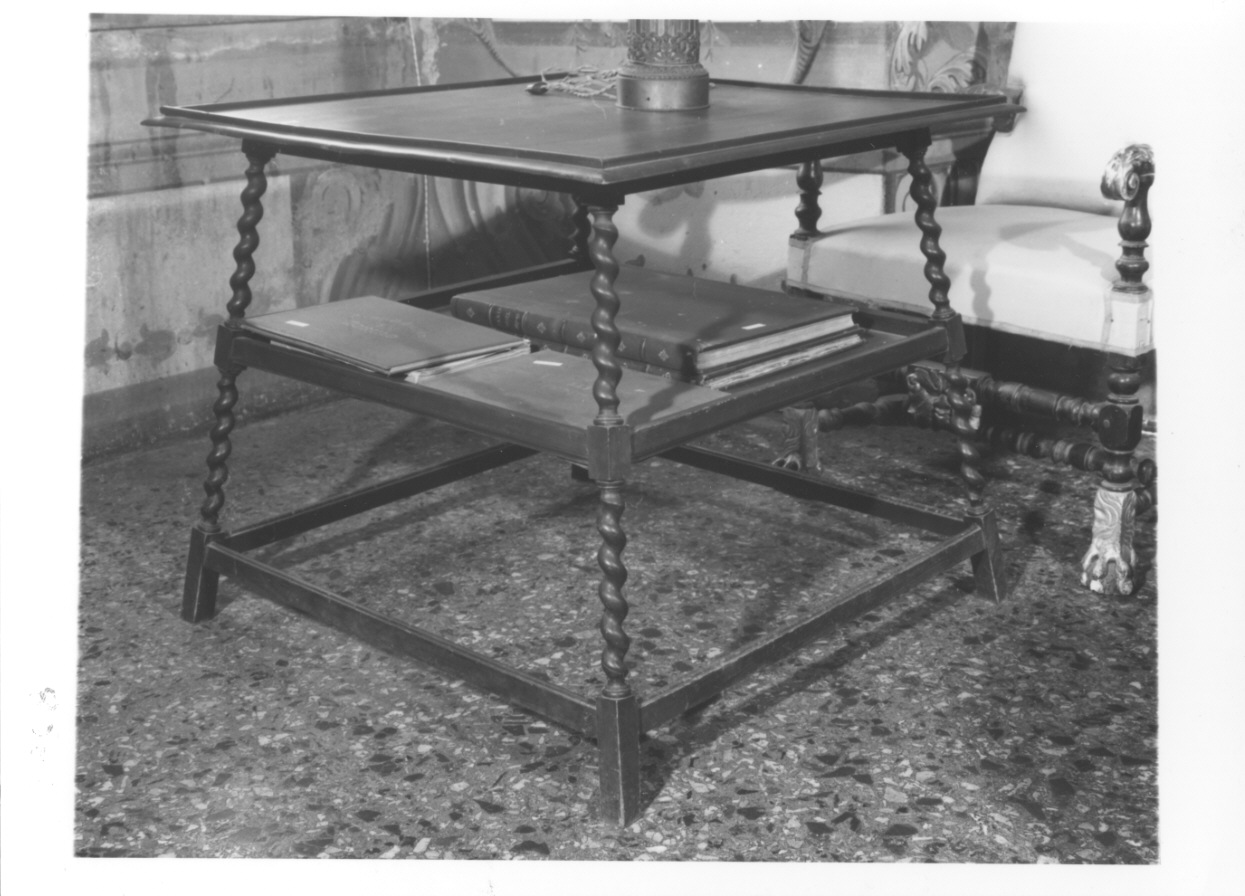 tavolino - a doppio ripiano, opera isolata - bottega piemontese (fine sec. XIX)