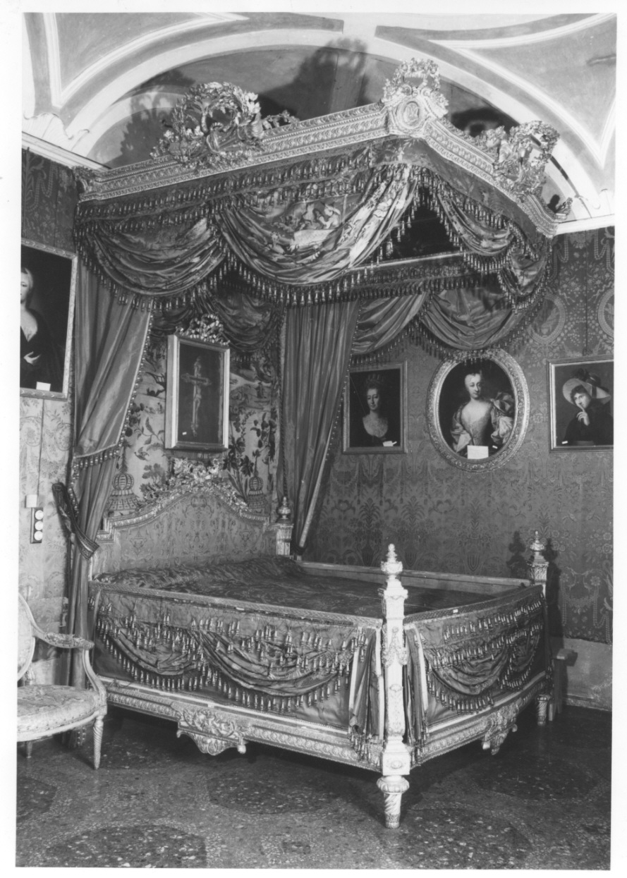 letto - a la duchesse, opera isolata di Manghetti Bartolomeo (ultimo quarto sec. XVIII)