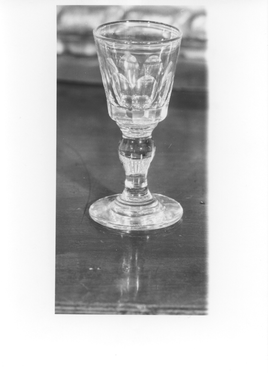 bicchiere, serie - produzione francese (?) (ultimo quarto sec. XIX)