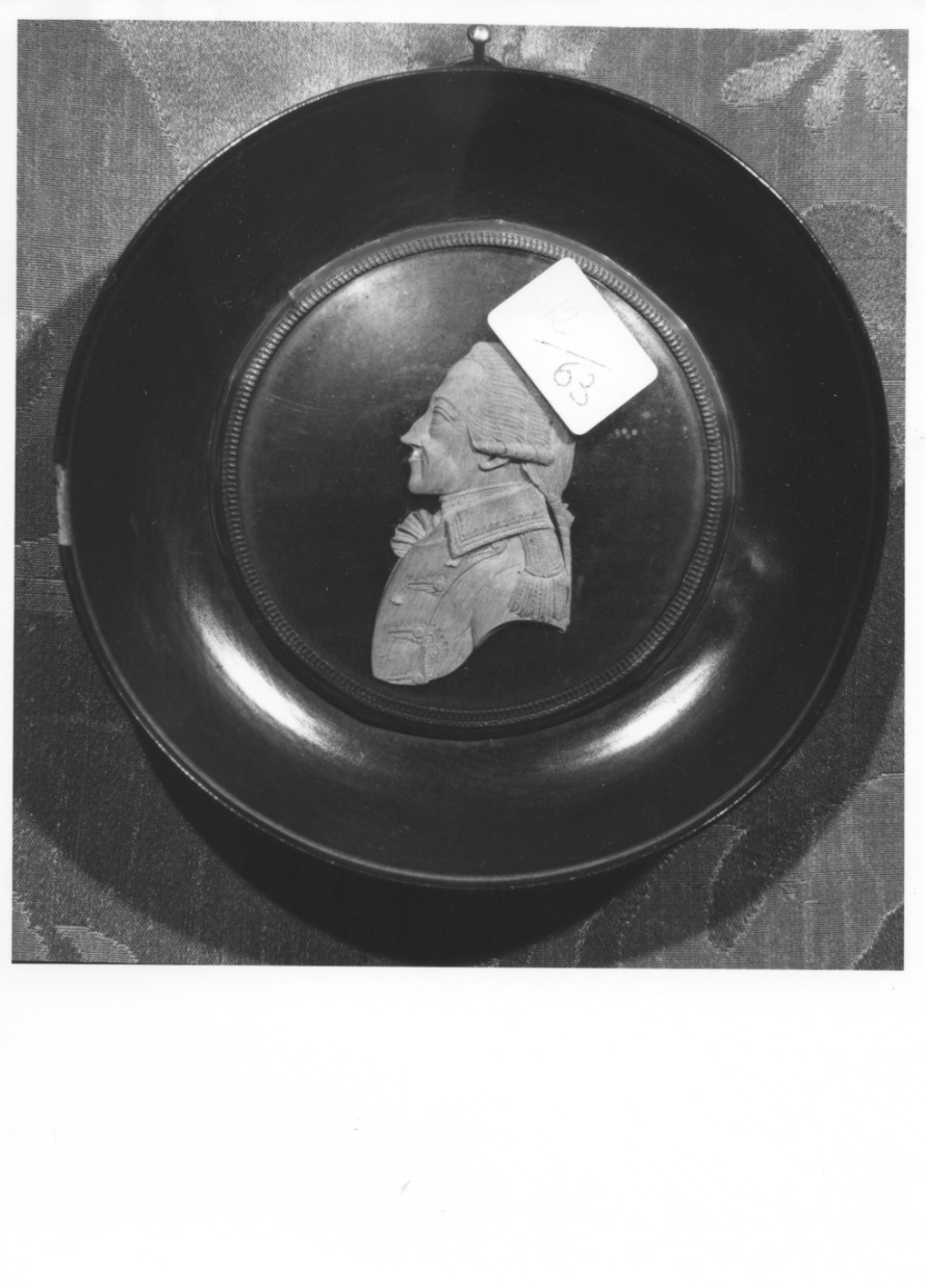 ritratto di Carlo Emanuele IV di Savoia (scultura miniaturistica, opera isolata) di Bonzanigo Giuseppe Maria (fine sec. XVIII)