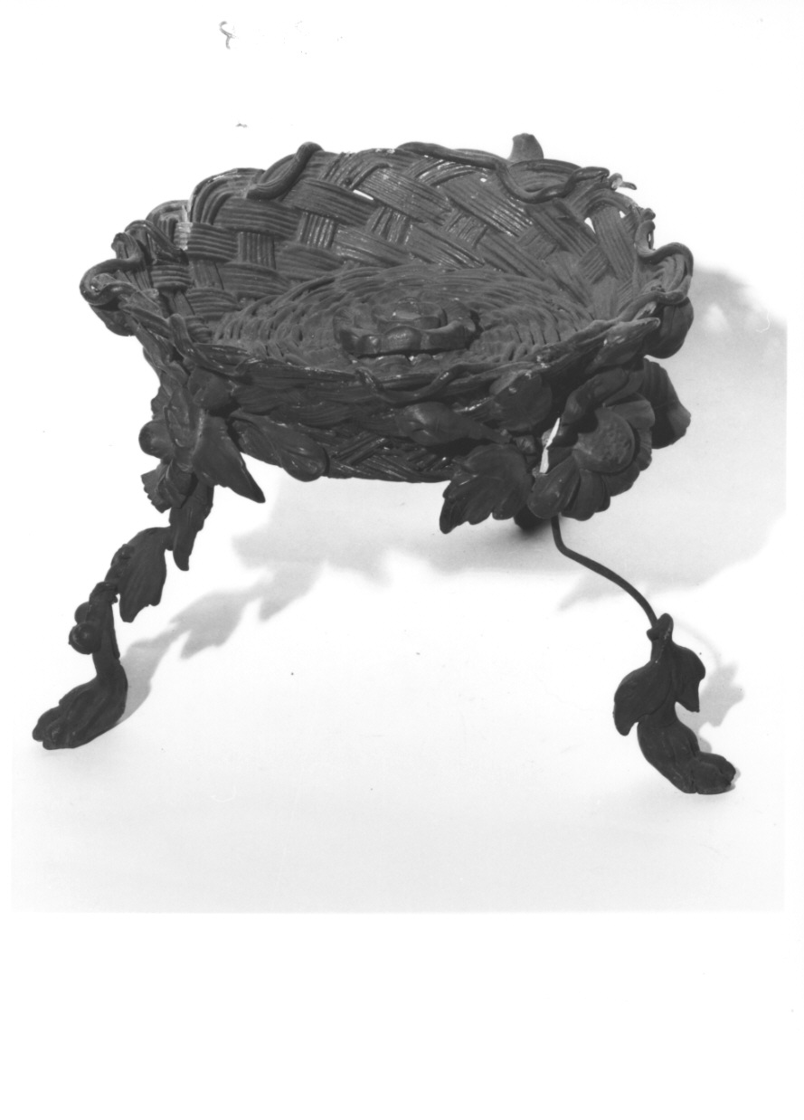 alzata, opera isolata - bottega piemontese (prima metà sec. XX)