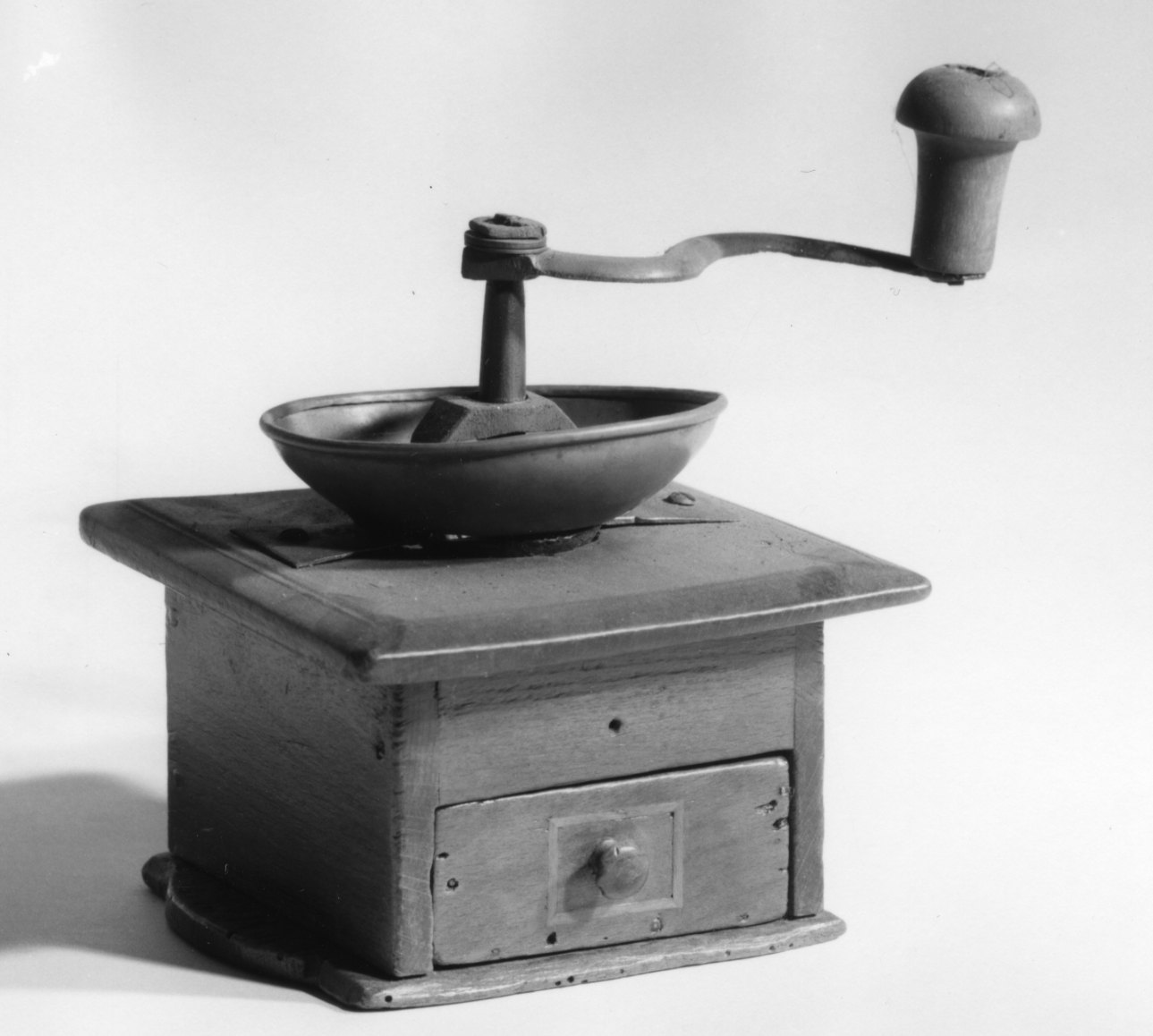 macinacaffè - produzione piemontese (1890/ 1910)