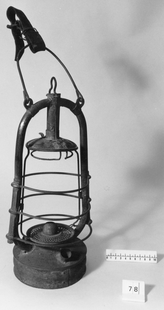 lampada da carrozza, lampada, arnesi da illuminazione - produzione torinese (1920 ca)