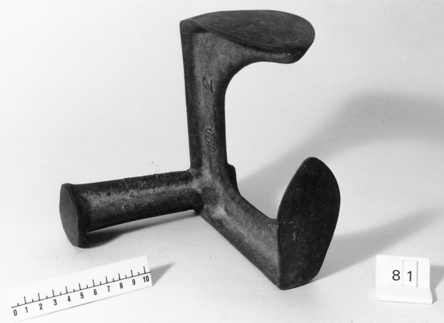 incudine da calzolaio, forma, arnesi - produzione torinese (1900 ca)