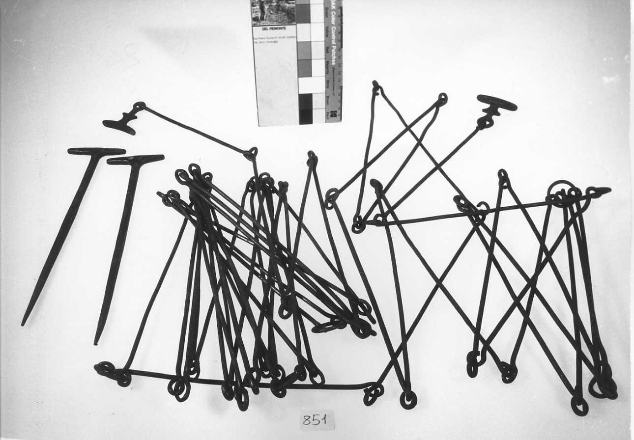 catena agrimensoria, strumenti di misura - produzione italiana (secc. XIX/ XX)