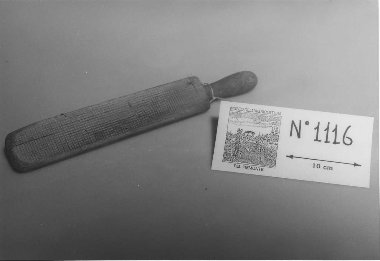 utensile, per la formazione dei panetti di burro - produzione italiana (1950 ante)