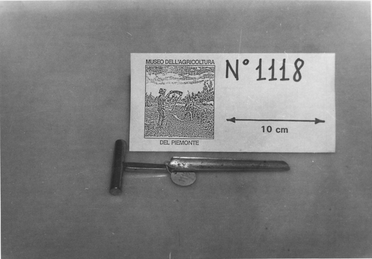 attrezzo per assaggi - produzione piemontese (1950 ante)
