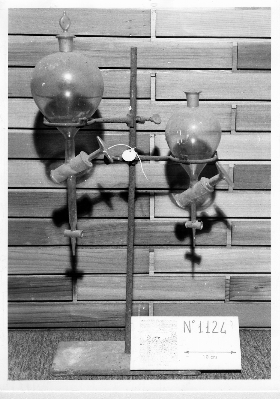 apparecchiatura per l'analisi del latte - produzione italiana (1950 ante)