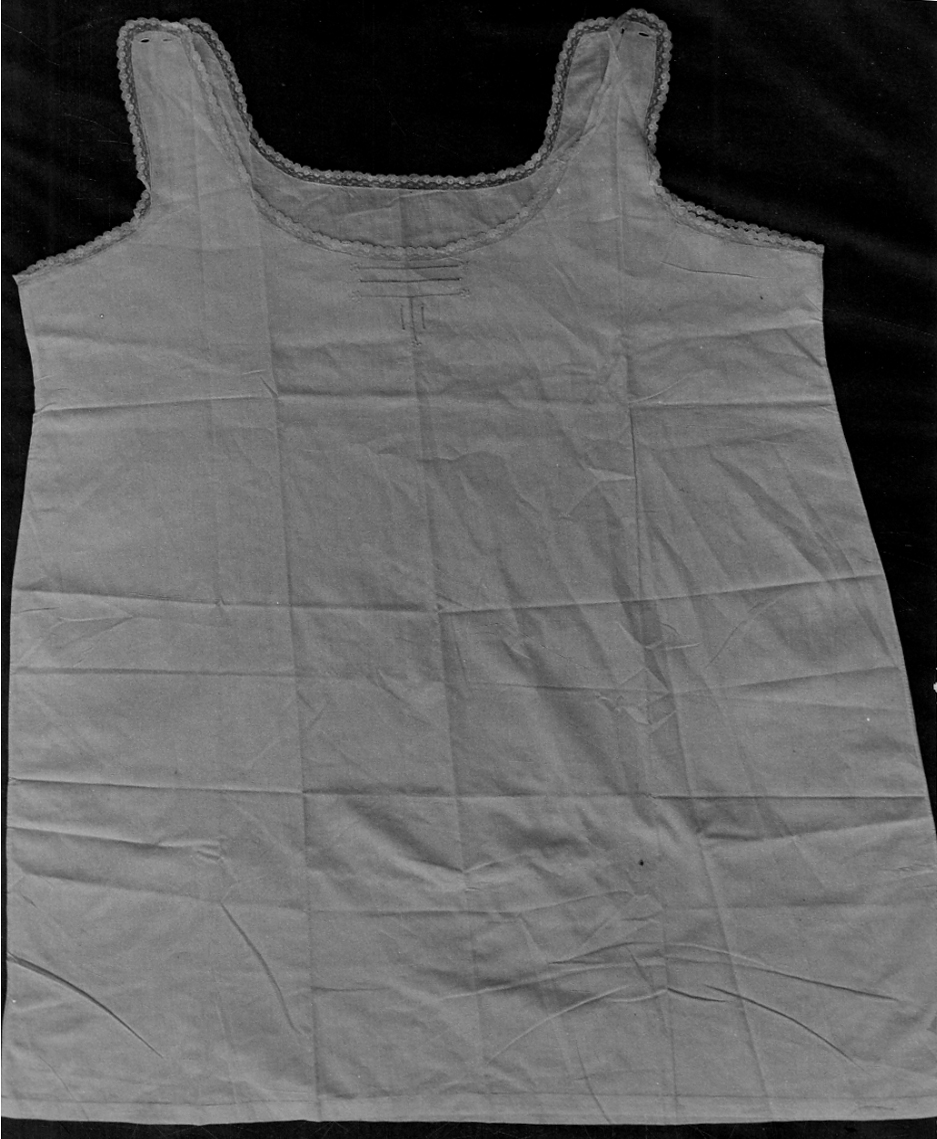 motivi decorativi floreali (camicia) - ambito piemontese (1920 ca)