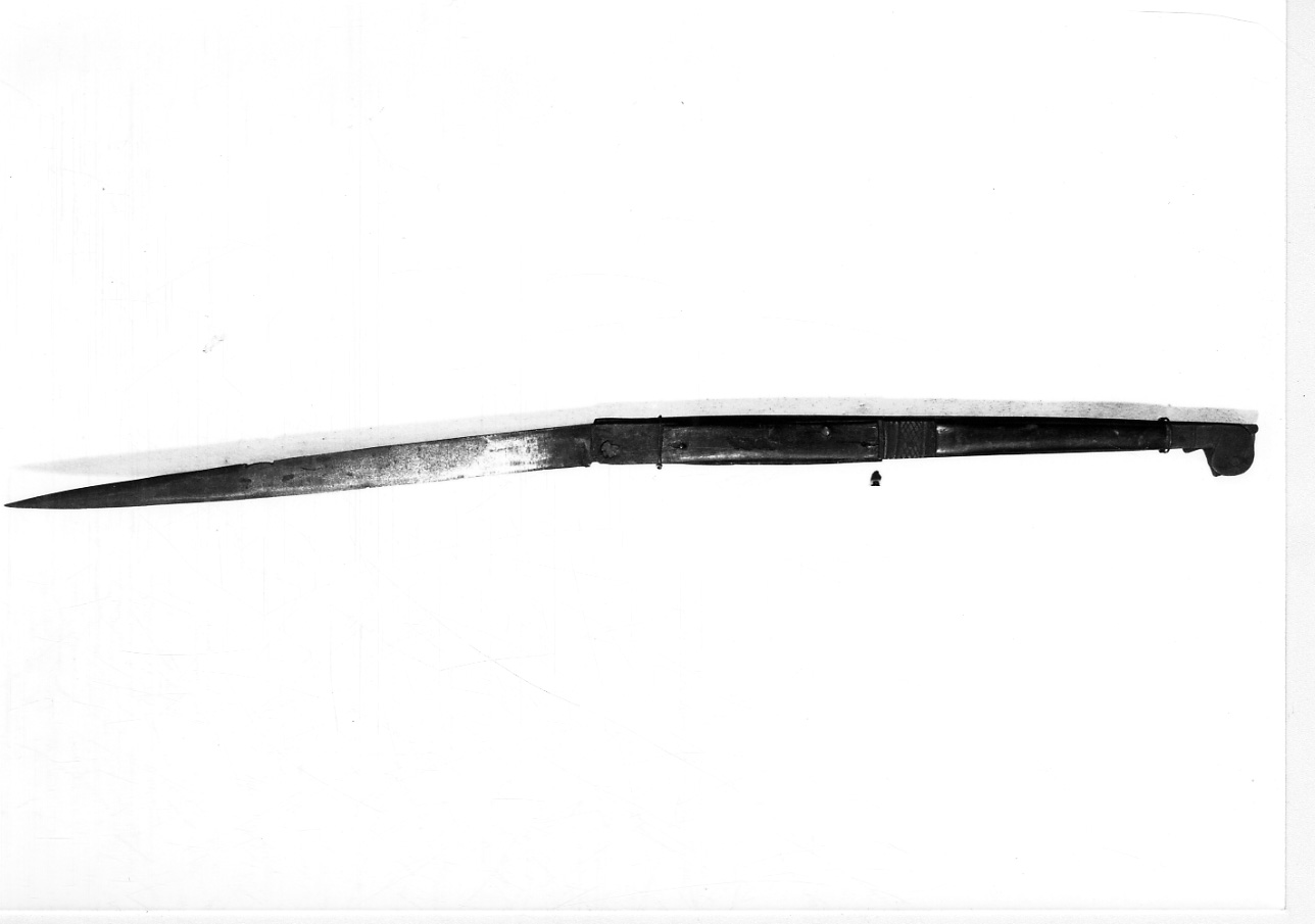 coltello a serramanico - produzione italiana centro-meridionale (sec. XIX)