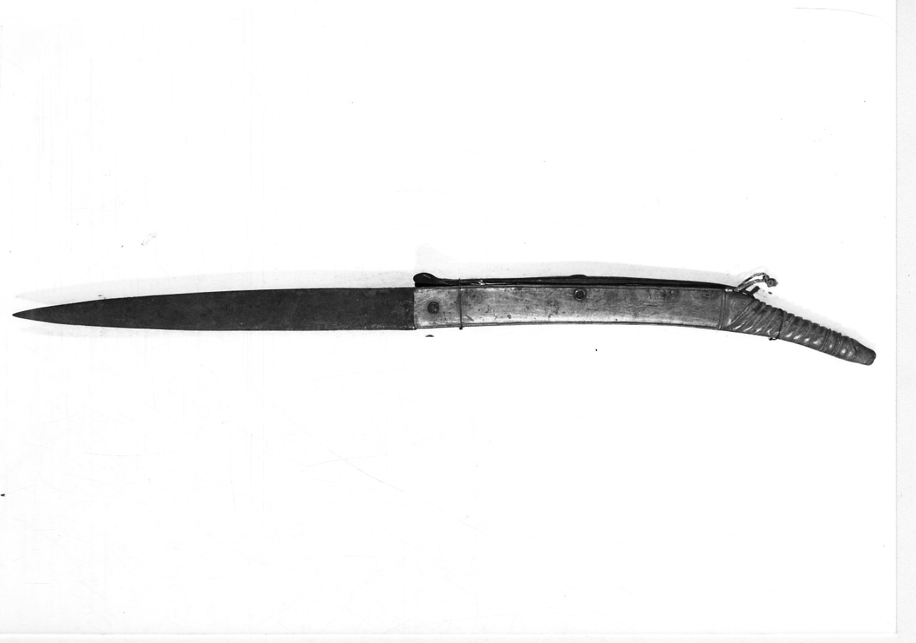 coltello a serramanico - produzione italiana centro-meridionale (sec. XIX)