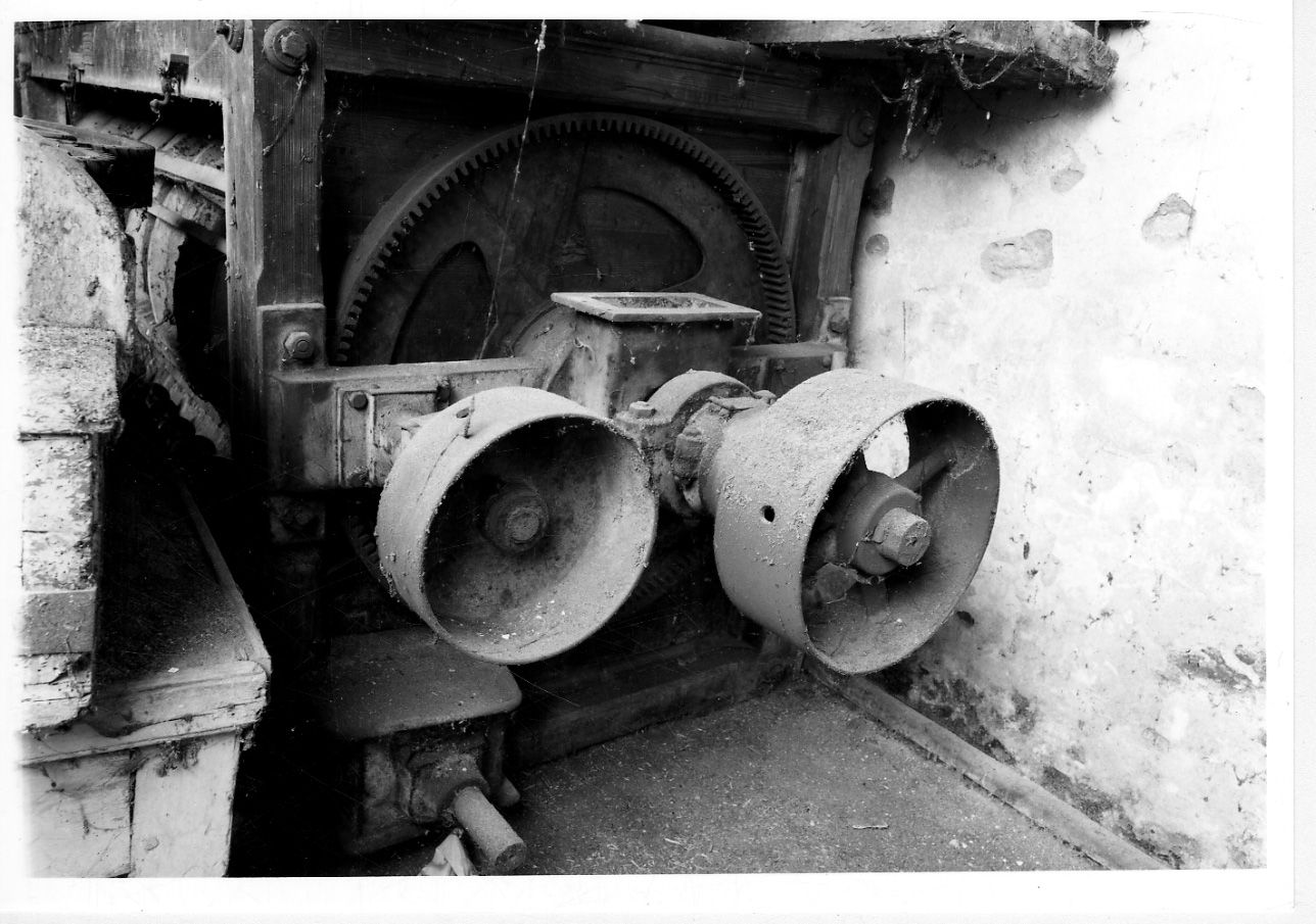 puleggia di Officine meccaniche italiane - produzione milanese (sec. XX secondo quarto)