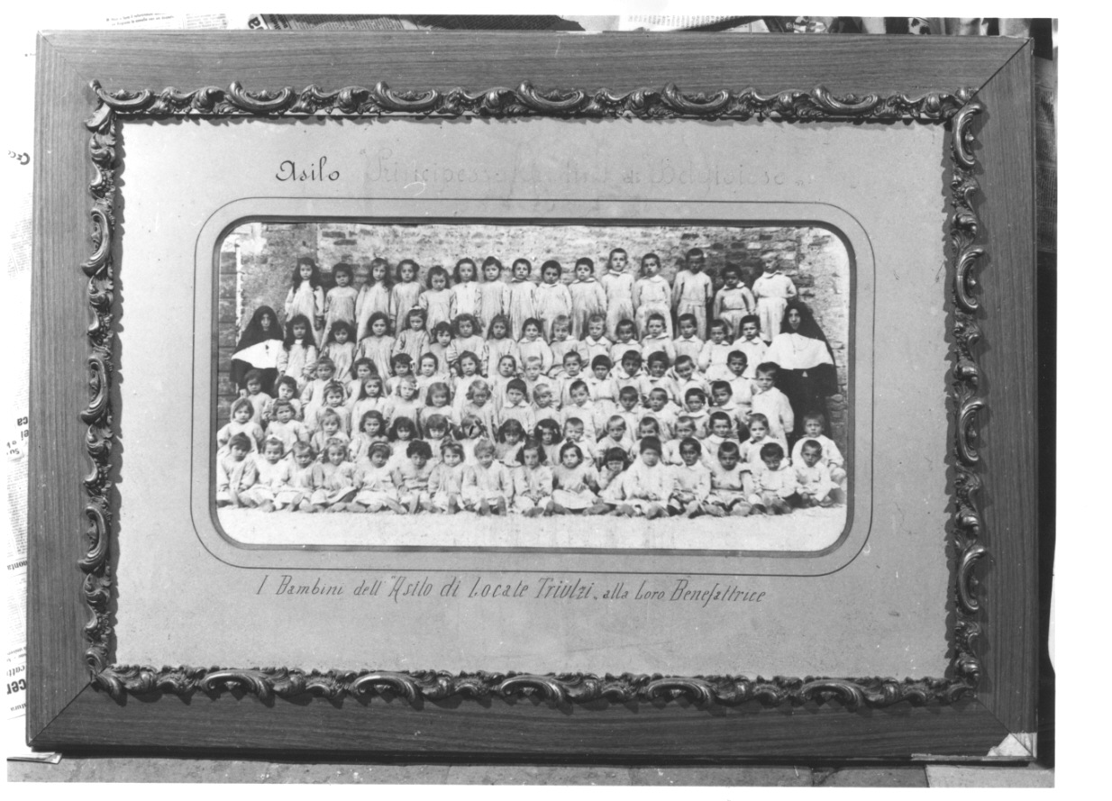 Bambini dell'"Asilo di Locate Triulzi" (positivo) di Anonimo (primo quarto XX)