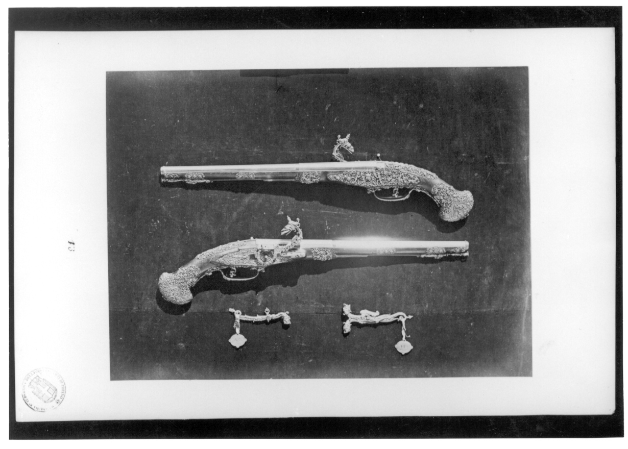 Torino - Armeria Reale - Armi da fuoco corte - Pistole - N41 - N42 (positivo) di Anonimo (terzo quarto XIX)