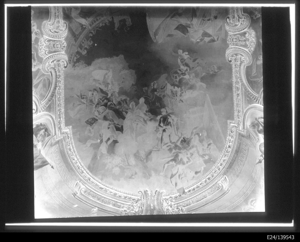 Torino - Armeria Reale - Interni - Galleria Beaumont - Affreschi (negativo) di Anonimo (prima metà XX)