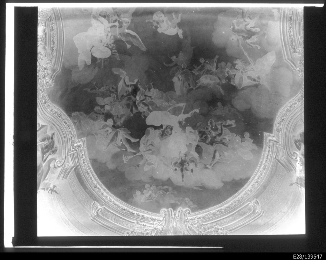 Torino - Armeria Reale - Interni - Galleria Beaumont - Affreschi (negativo) di Anonimo (prima metà XX)