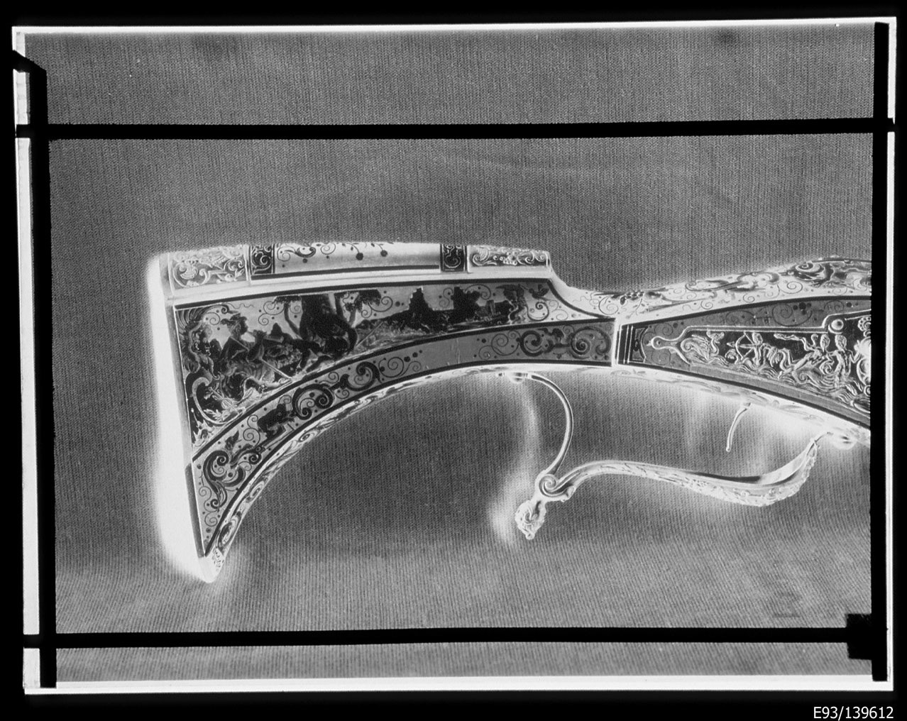 Torino - Armeria Reale - Armi da fuoco lunghe - Archibugi - Carlo Emanuele II - M11 (negativo) di Anonimo (terzo quarto XX)