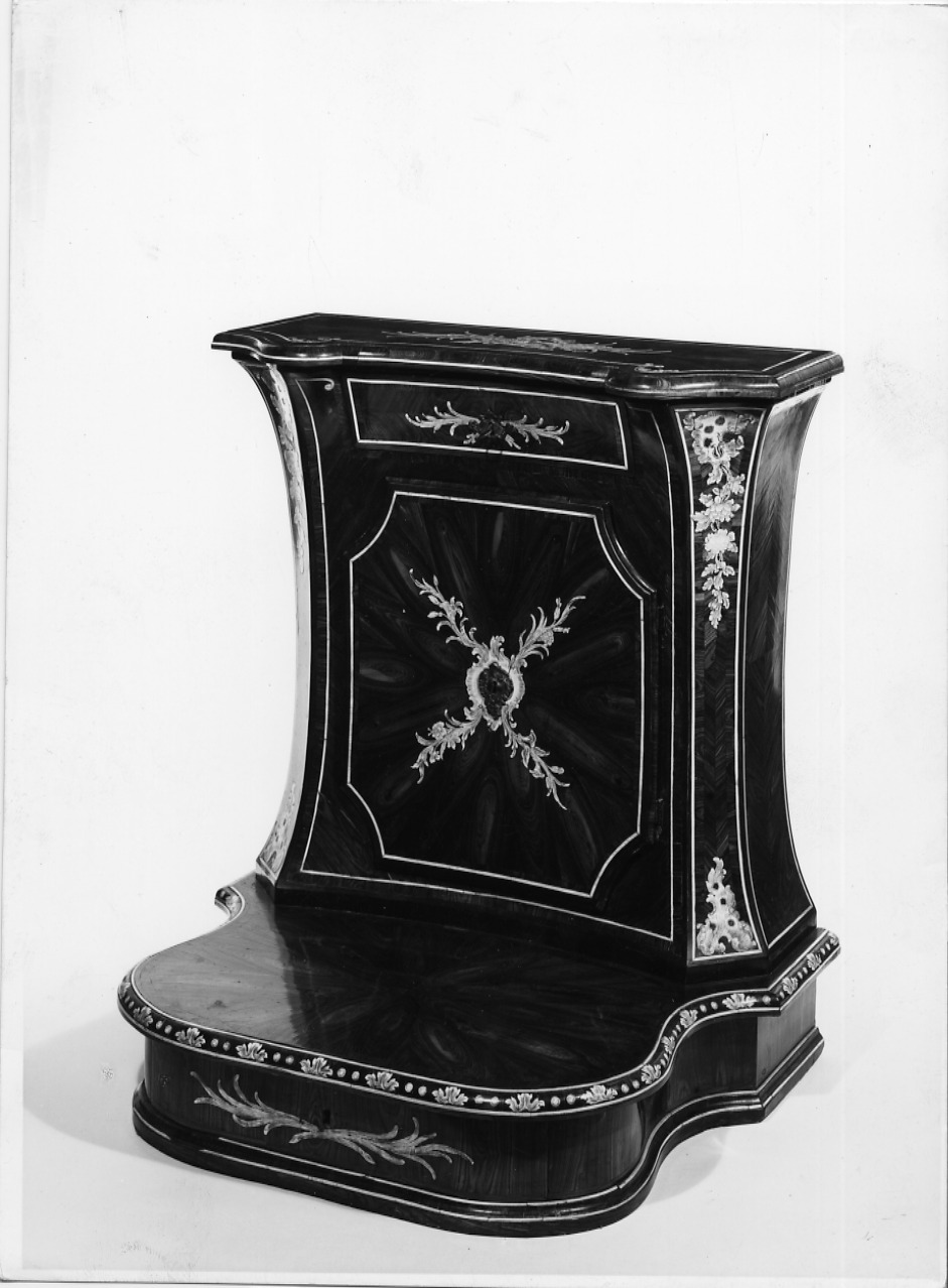 Ebanisti piemontesi - sec. XVIII - Piffetti, Pietro (positivo) di Rampazzi Giustino (terzo quarto XX)