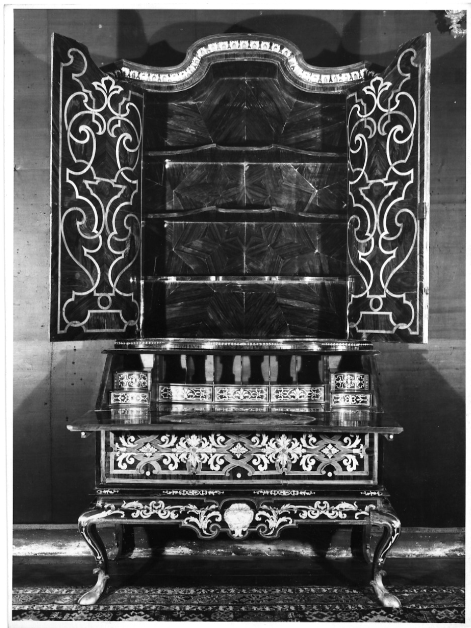 Ebanisti piemontesi - sec. XVIII - Piffetti, Pietro (positivo) di Rampazzi Giustino (terzo quarto XX)