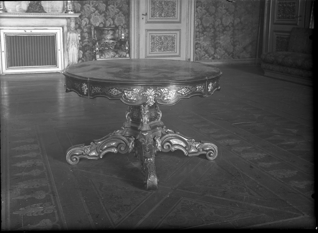 Arredi - Mobili (negativo) di anonimo (seconda metà XX)