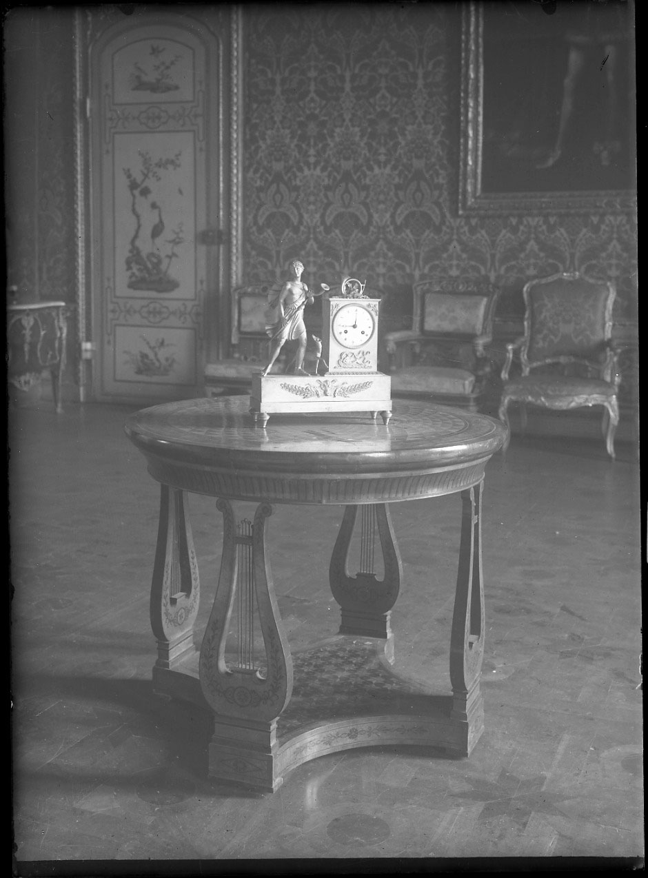 Arredi - Mobili (negativo) di anonimo (seconda metà XX)