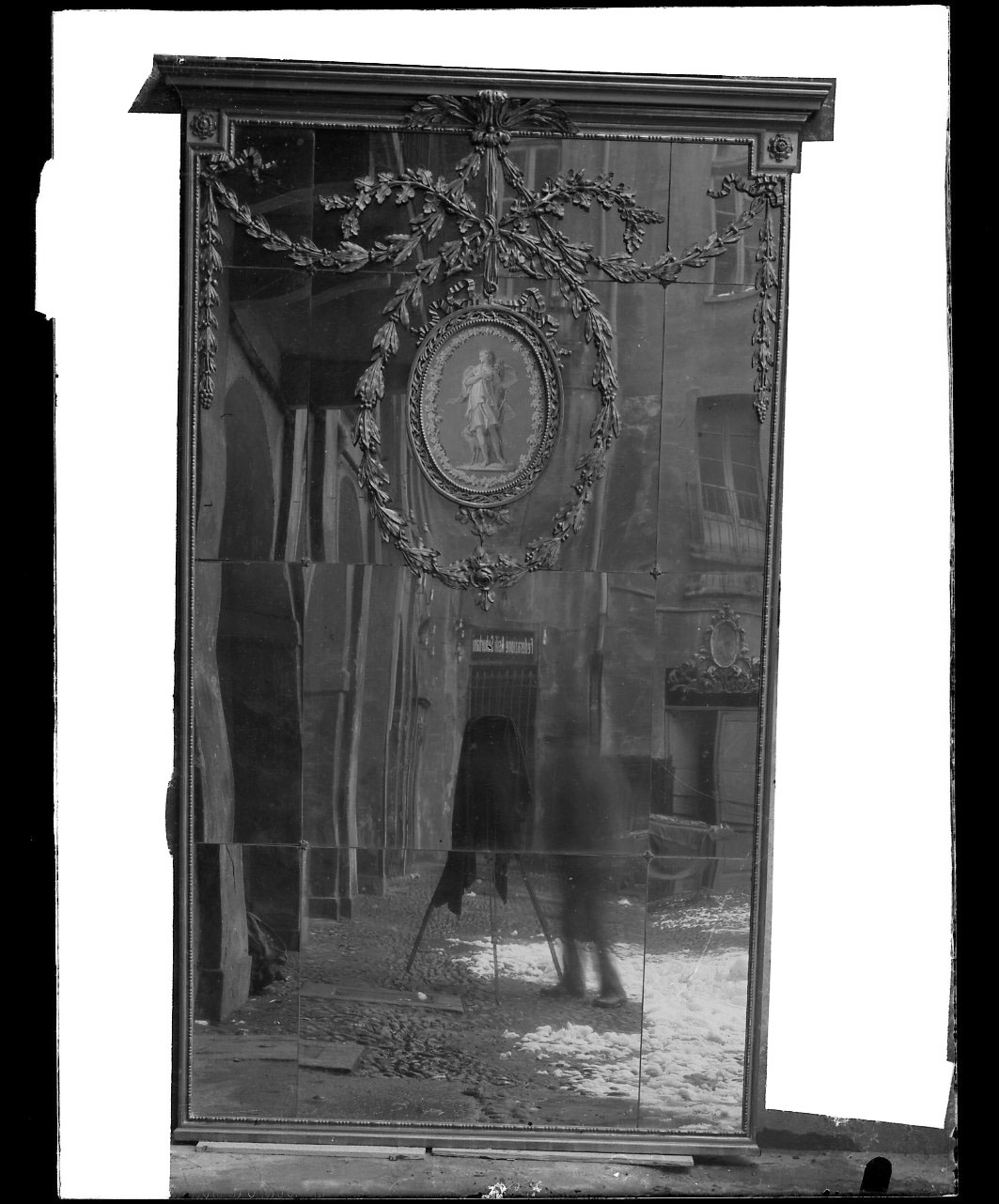 Arredi - Mobili (negativo) di Anonimo (prima metà XX)