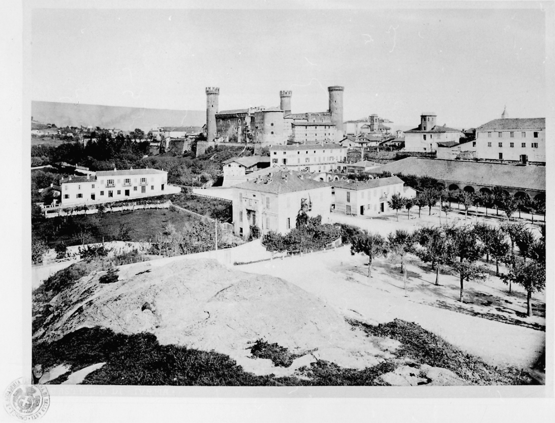 Ivrea - Castello (positivo) di Ecclesia Vittorio (seconda metà XIX)