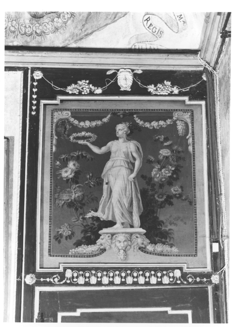 Divinità mitologica femminile (sovrapporta, opera isolata) - bottega piemontese (fine/inizio secc. XVIII/ XIX)