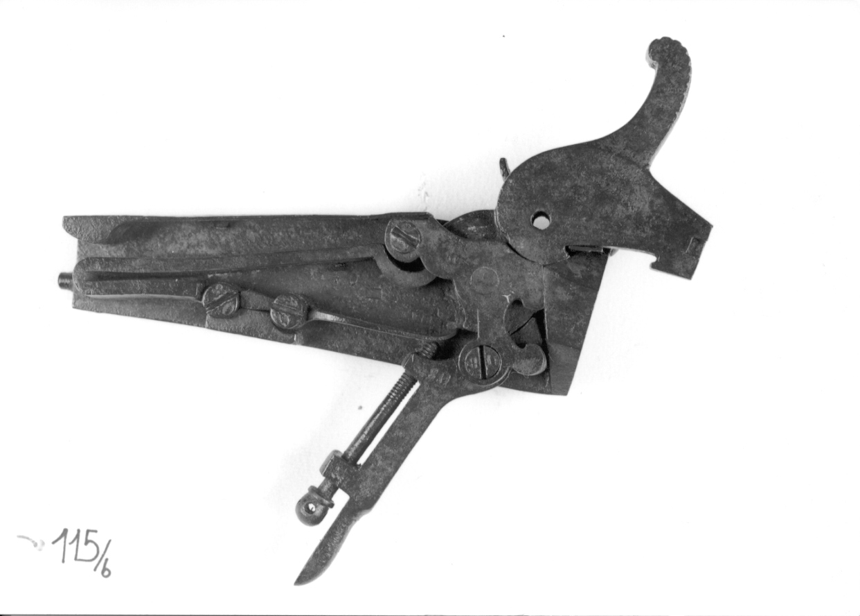 piastrina di fucile, opera isolata - manifattura torinese (seconda metà sec. XIX)