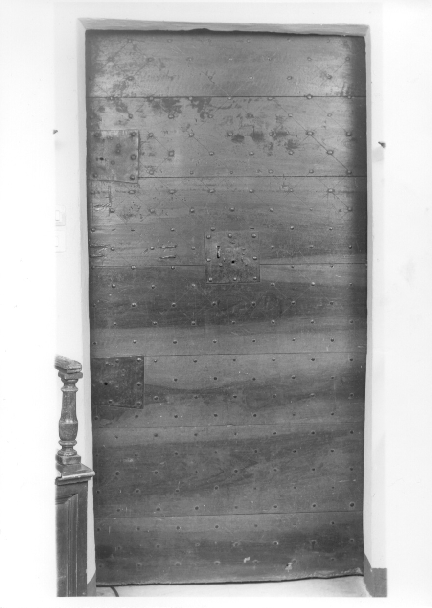 porta - ad un battente, opera isolata - ambito vercellese (primo quarto sec. XVIII)