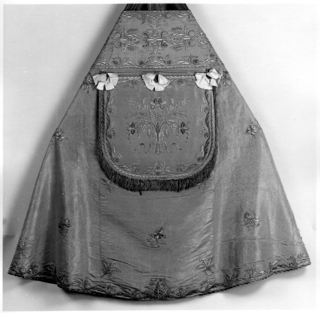 paramento liturgico, insieme - manifattura ligure (prima metà sec. XIX)