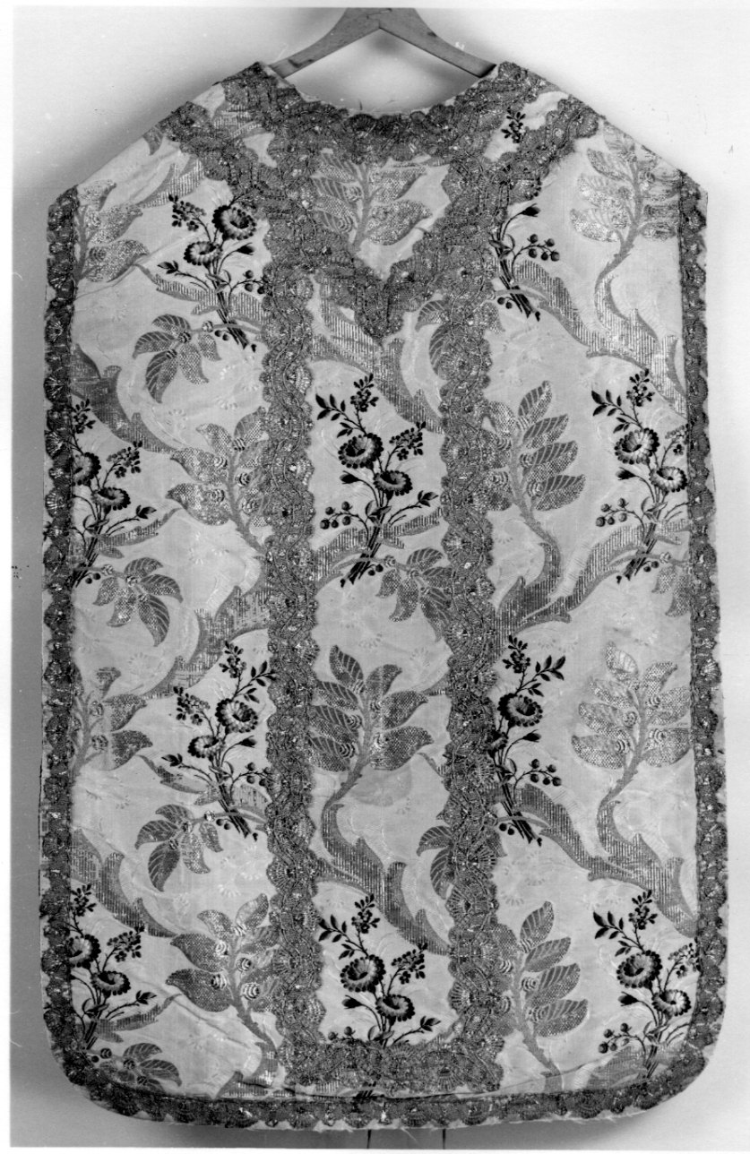 paramento liturgico, insieme - manifattura francese (metà sec. XVIII)