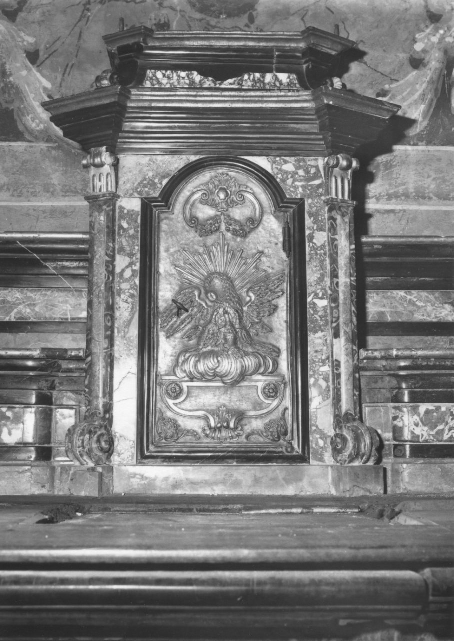pellicano che imbocca i piccoli nel nido (tabernacolo, opera isolata) di Nava Giuseppe, Bigneti Antonio (seconda metà sec. XVIII)