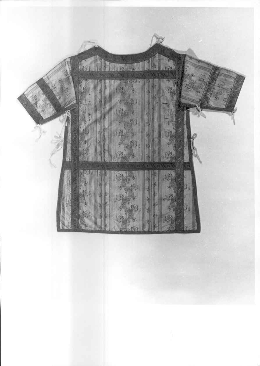 paramento liturgico, insieme - manifattura italiana, manifattura francese (terzo quarto sec. XVIII)