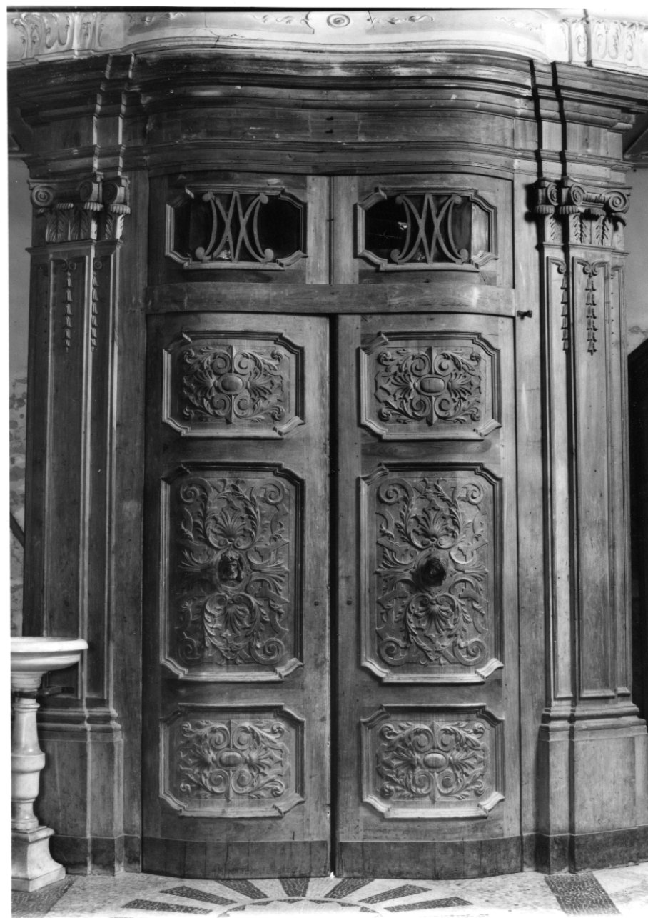 monogramma mariano (decorazione a intaglio, elemento d'insieme) - bottega piemontese (terzo quarto sec. XIX)