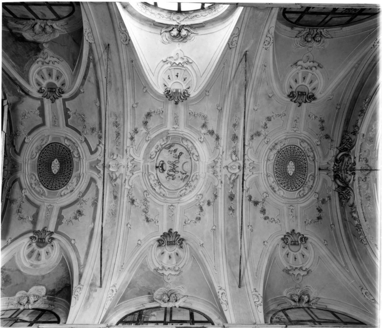 motivi decorativi geometrici e vegetali (decorazione plastica, complesso decorativo) di Tadei Giuseppe (terzo quarto sec. XVIII)