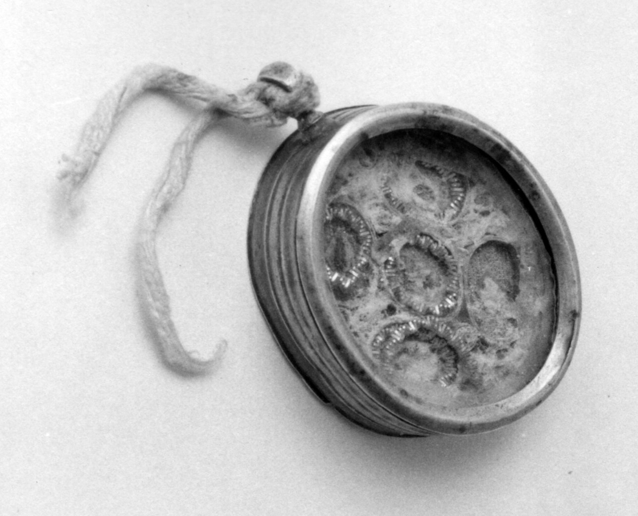 reliquiario a capsula - a medaglione, opera isolata - ambito ligure-piemontese (sec. XIX)