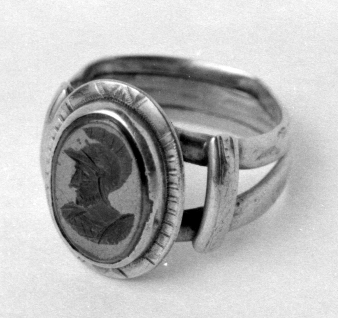anello, opera isolata - ambito ligure-piemontese (metà sec. XIX)