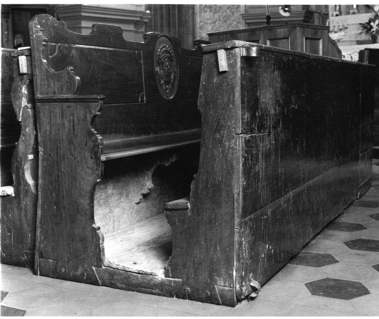 banco da chiesa, serie - bottega astigiana (ultimo quarto sec. XVIII)